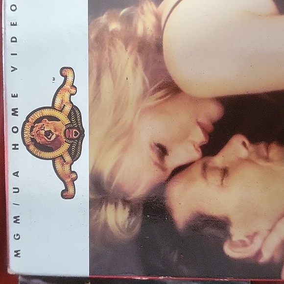 9 1/2 WEEKS VHS FILM KIM BASSINGER MICKEY ROURKE - Picture 2 of 9